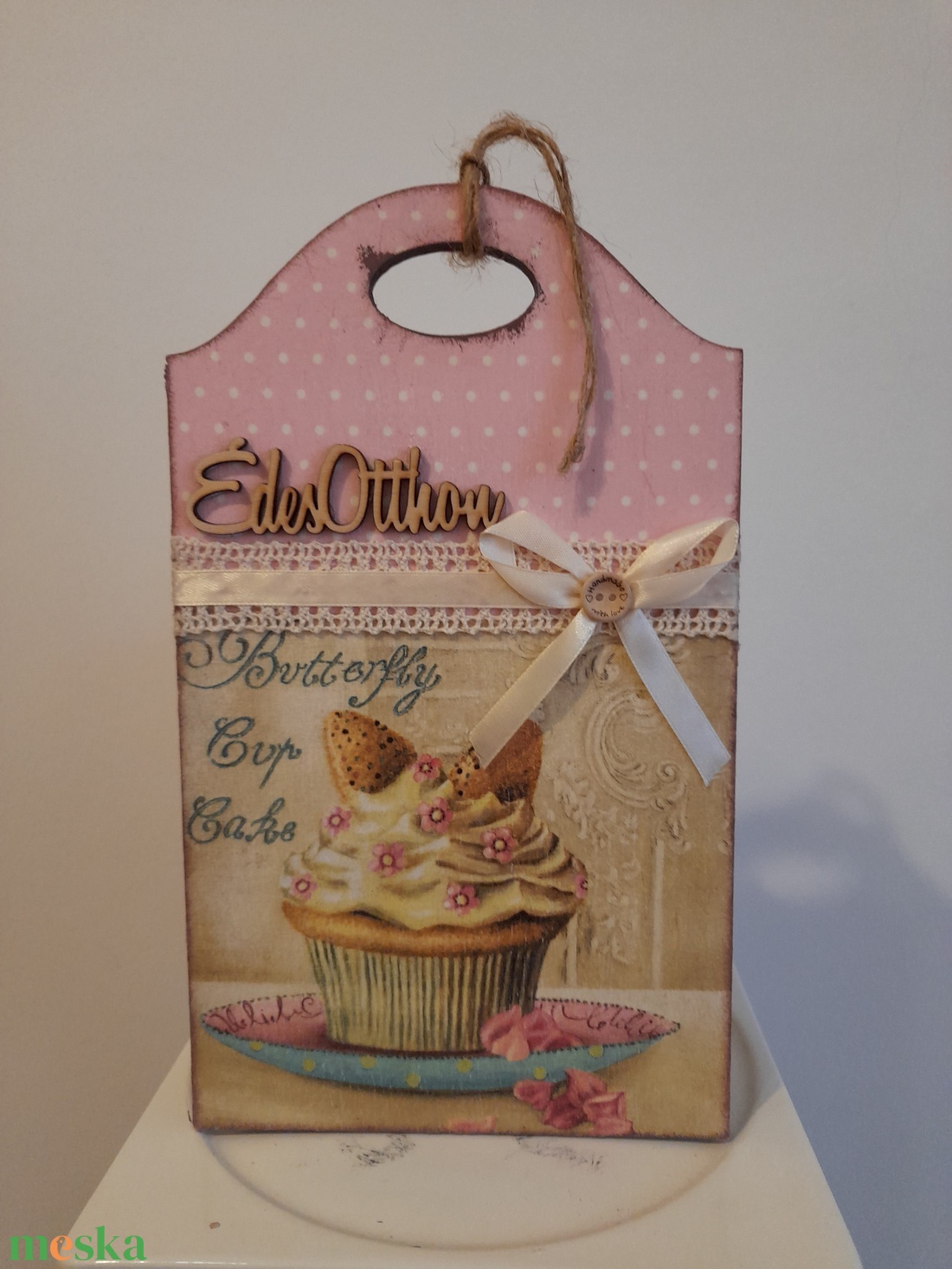 Vintag muffinos fali vagy ajtódísz - otthon & életmód - dekoráció - ajtó- és ablak dekoráció - ajtódísz & kopogtató - Meska.hu