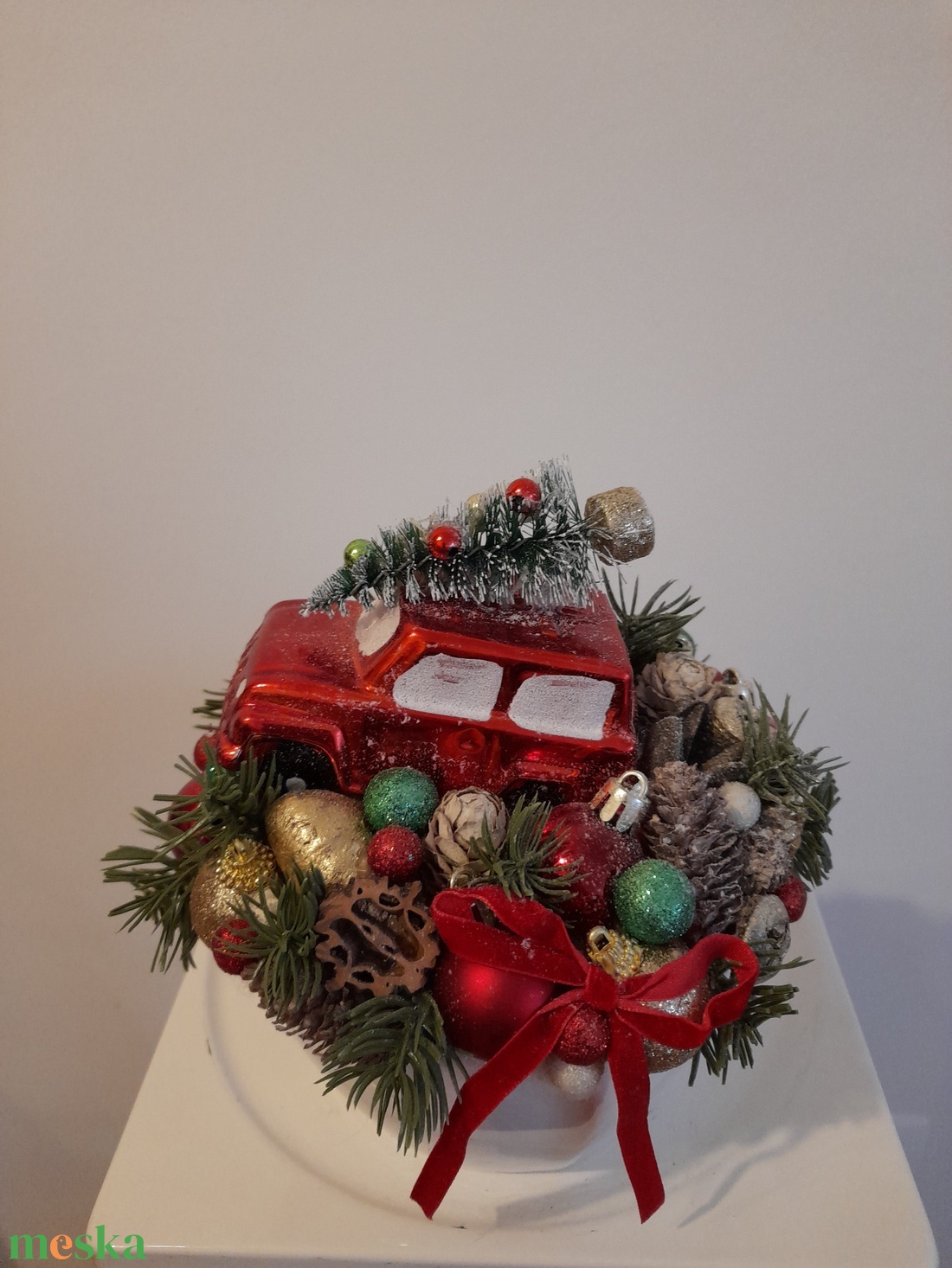 Karácsonyi asztaldísz fehér kerámia kaspóban nagy méretű - otthon & életmód - dekoráció - asztal és polc dekoráció - asztaldísz - Meska.hu