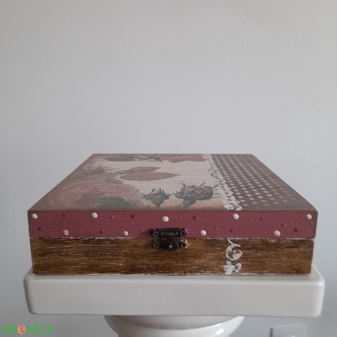  Vintage  stílusú nagy méretű  tároló doboz/ varrós doboz - ékszer - ékszertartó - ékszerdoboz - Meska.hu