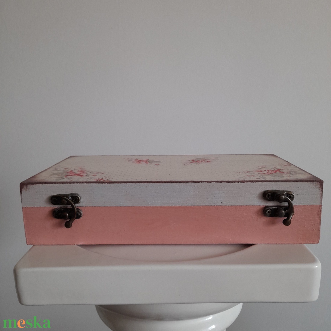  Vintage rózsás ékszertartó doboz/ varrós doboz - otthon & életmód - konyhafelszerelés, tálalás - konyhai tárolás - tea & kávé tárolás - Meska.hu