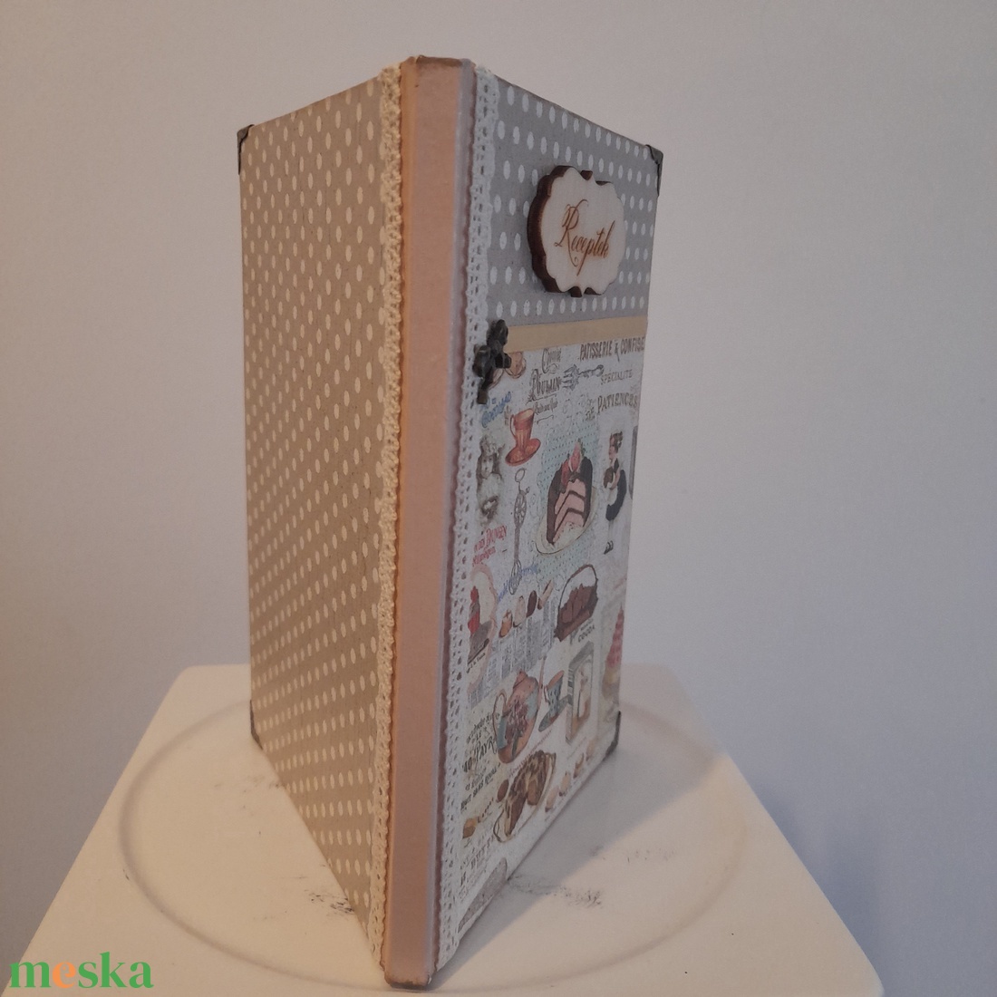Receptfüzet sütis mintával a vintage jegyében - otthon & életmód - konyhafelszerelés, tálalás - sütés, főzés - receptfüzet - Meska.hu