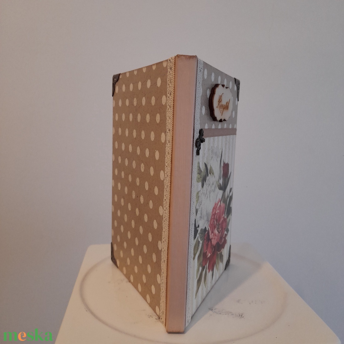 Receptfüzet  virágos mintával a vintage jegyében - otthon & életmód - konyhafelszerelés, tálalás - sütés, főzés - receptfüzet - Meska.hu