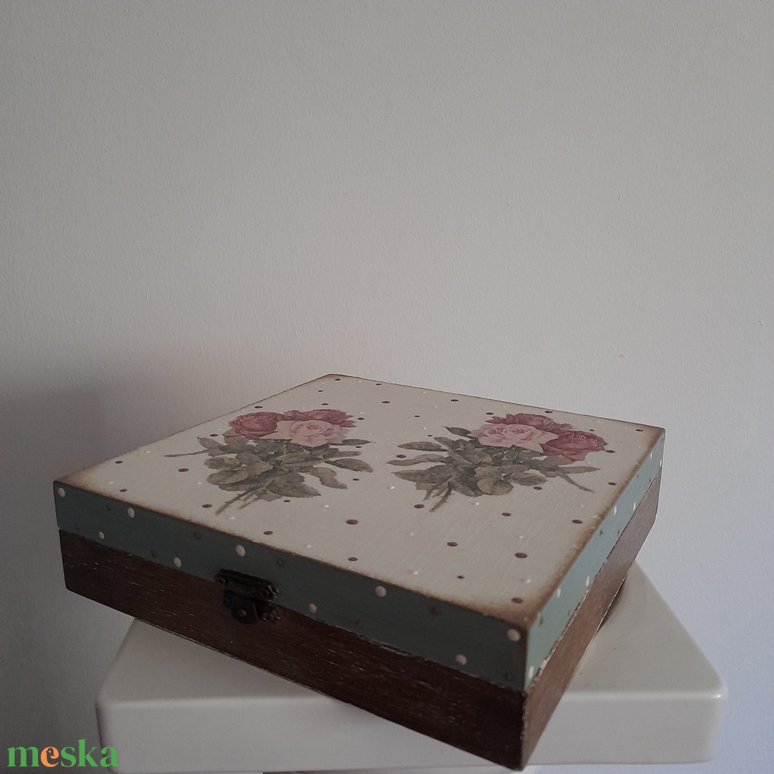  Vintage  stílusú nagy méretű  tároló doboz/ varrós doboz - ékszer - ékszertartó - ékszerdoboz - Meska.hu