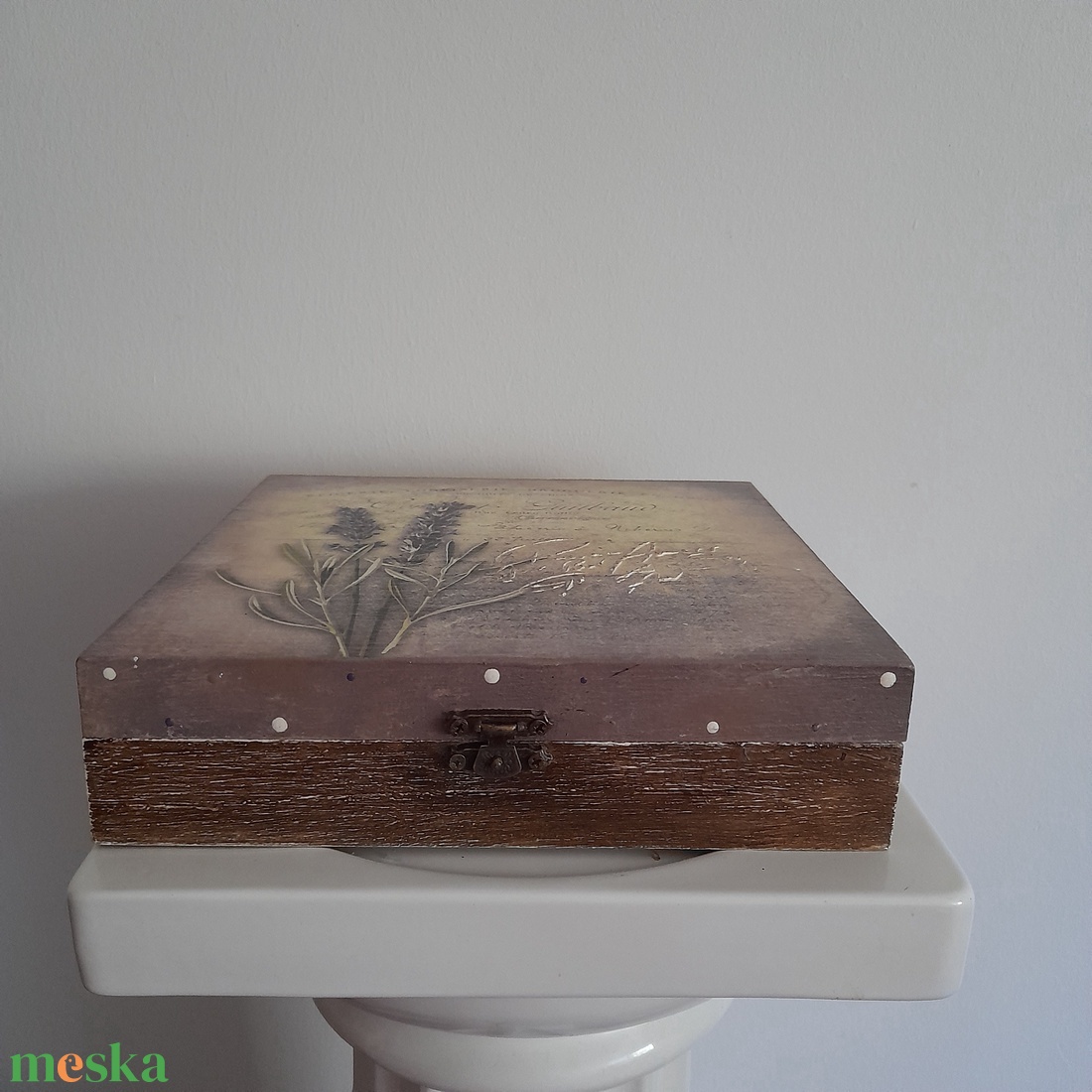  Vintage  stílusú nagy méretű  tároló doboz/ varrós doboz - ékszer - ékszertartó - ékszerdoboz - Meska.hu