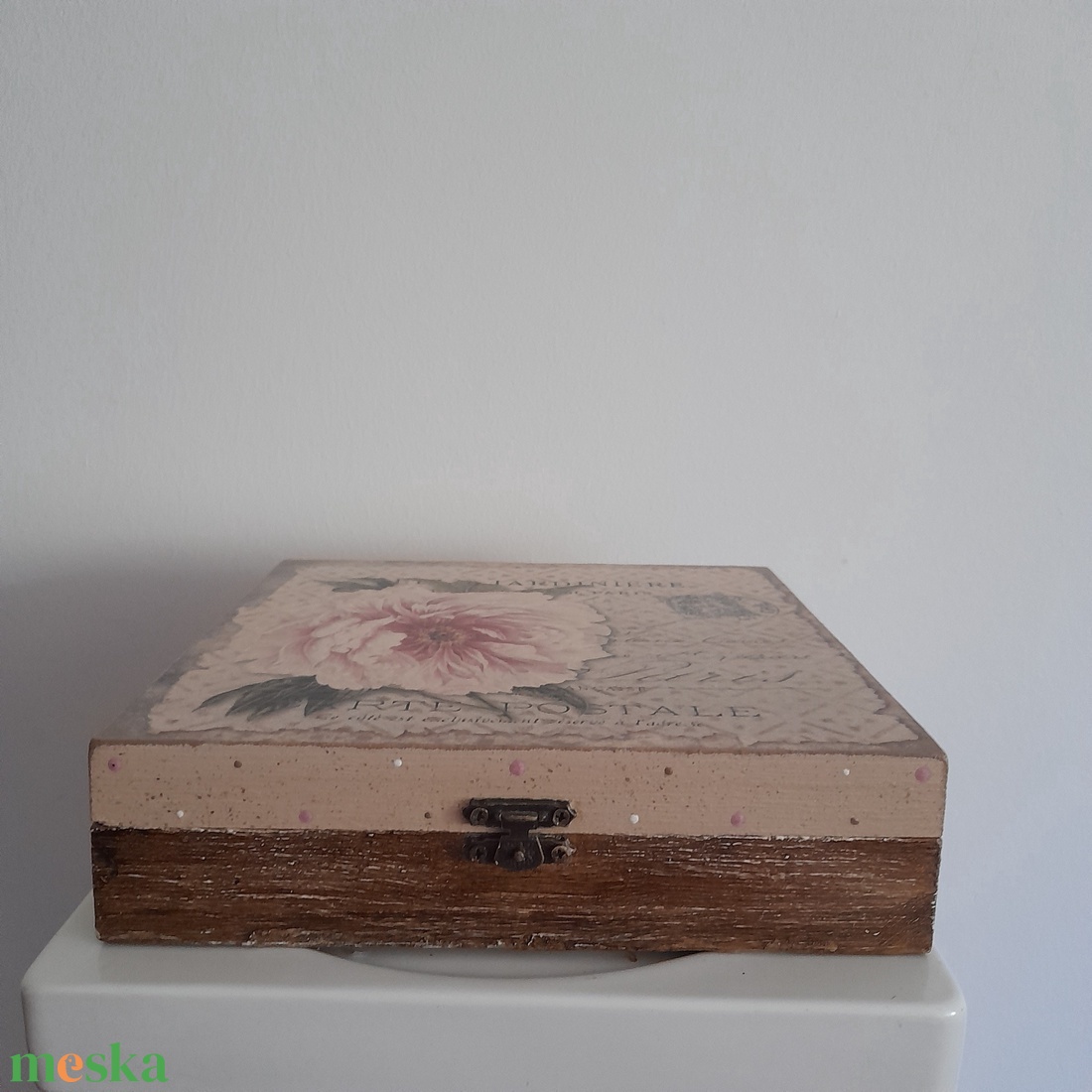  Vintage  stílusú nagy méretű  tároló doboz/ varrós doboz - ékszer - ékszertartó - ékszerdoboz - Meska.hu