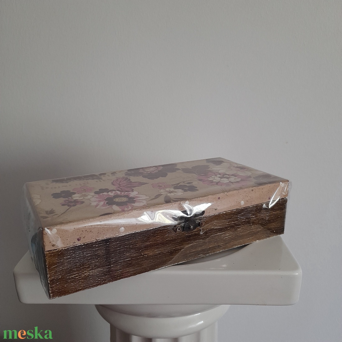  Vintage virágos ékszertartó doboz/varrós doboz - ékszer - ékszertartó - ékszerdoboz - Meska.hu