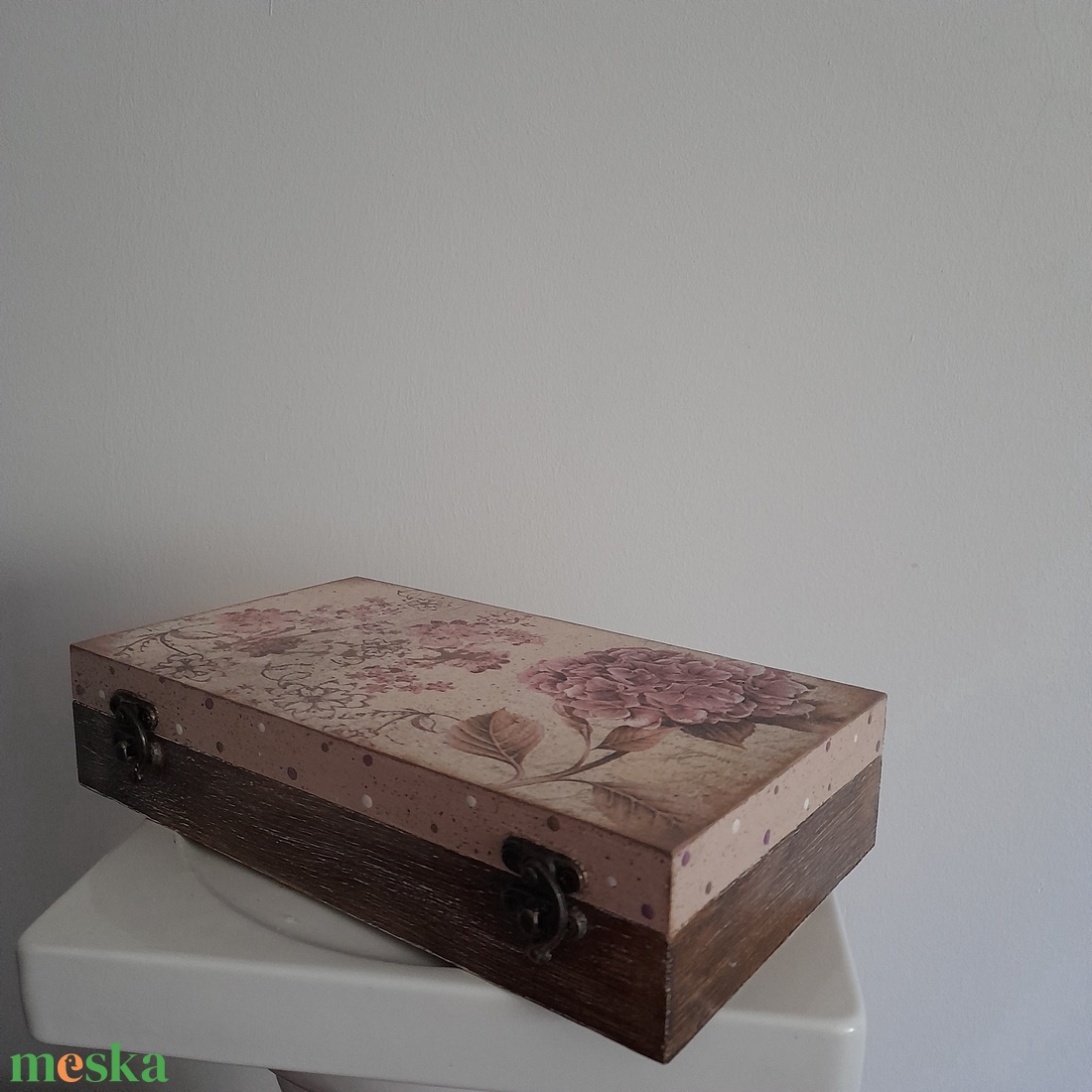  Vintage virág mintás ékszertartó doboz/ varrós doboz - otthon & életmód - konyhafelszerelés, tálalás - konyhai tárolás - tea & kávé tárolás - Meska.hu