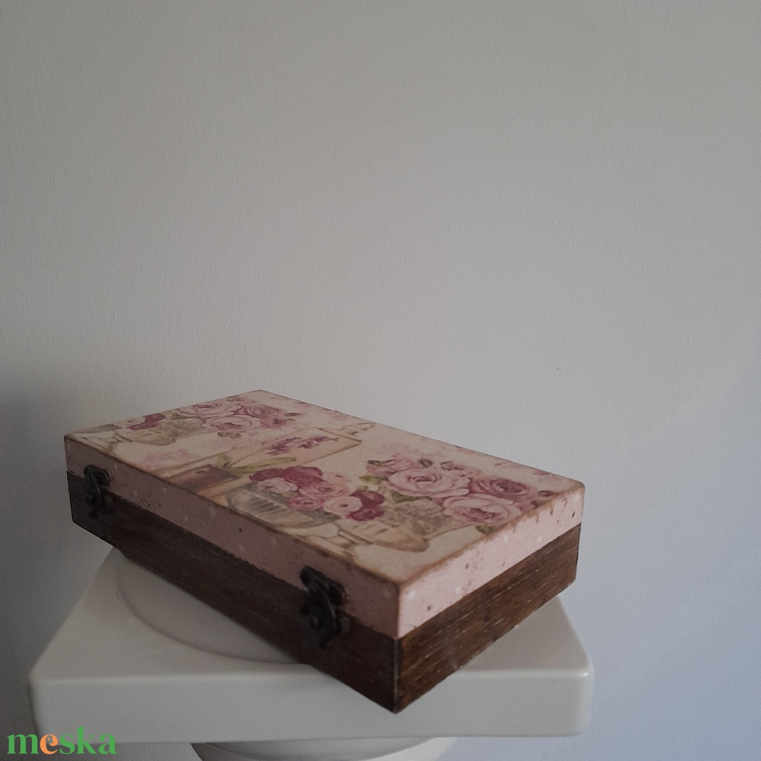 Vintage virág csendélet mintás ékszertartó doboz/ varrós doboz - otthon & életmód - konyhafelszerelés, tálalás - konyhai tárolás - tea & kávé tárolás - Meska.hu