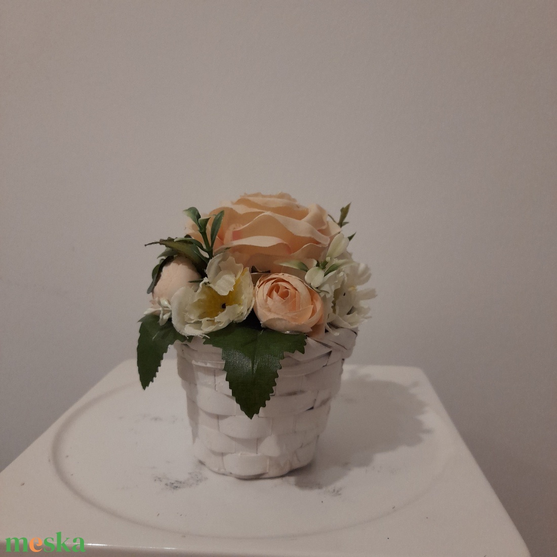  Virágbox / asztaldísz vintage bézs virágokkal  - otthon & életmód - dekoráció - Meska.hu