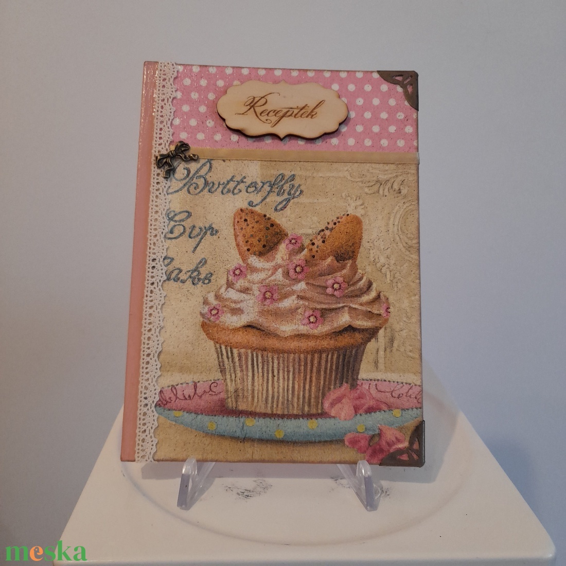 Receptfüzet muffin mintával a vintage jegyében - otthon & életmód - konyhafelszerelés, tálalás - sütés, főzés - receptfüzet - Meska.hu Receptfüzet muffin mintával a vintage jegyében - otthon & életmód - konyhafelszerelés, tálalás - sütés, főzés - receptfüzet - Meska.hu