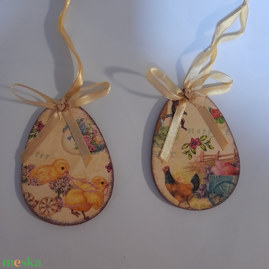 Felakasztható lapos húsvéti fa tojás / asztaldekoráció - otthon & életmód - dekoráció - fali és függő dekoráció - függődísz - Meska.hu