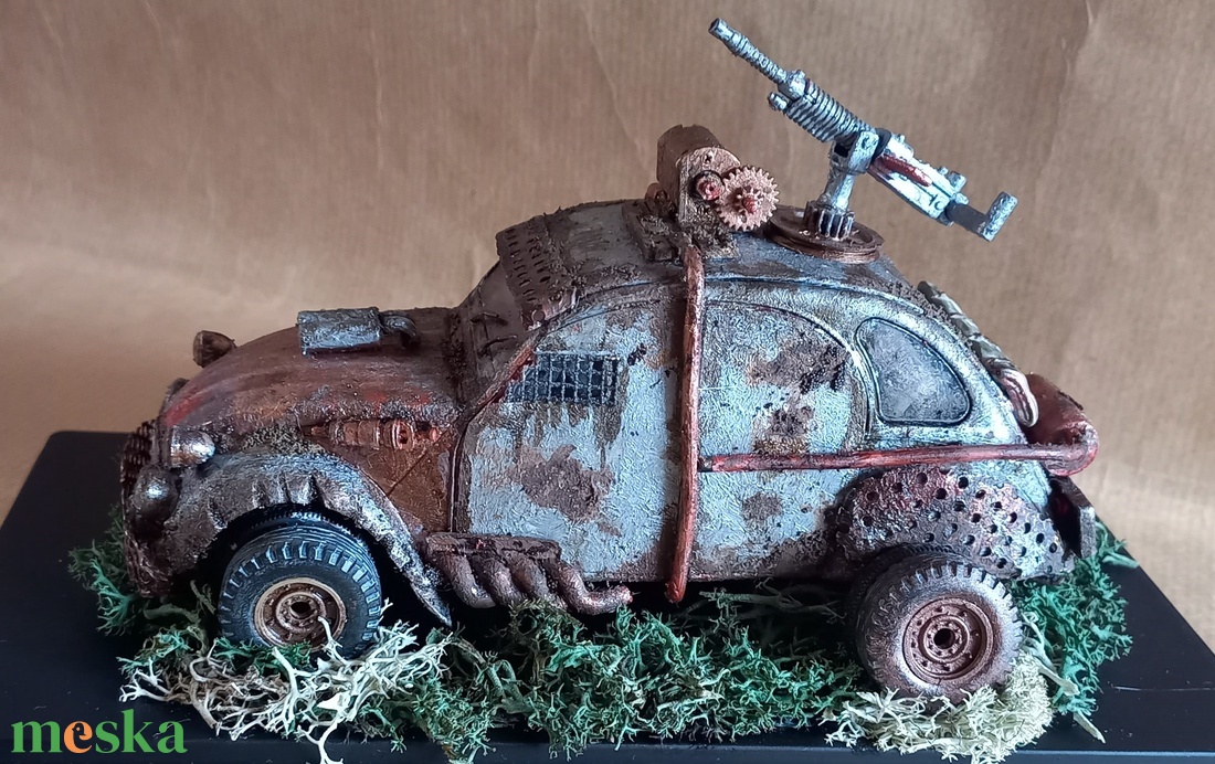 Citron 2 CV 6 Charleston 1982 1:24 Mad Max stilusú dioráma - játék & sport - kisautók, járművek - játékautó - Meska.hu