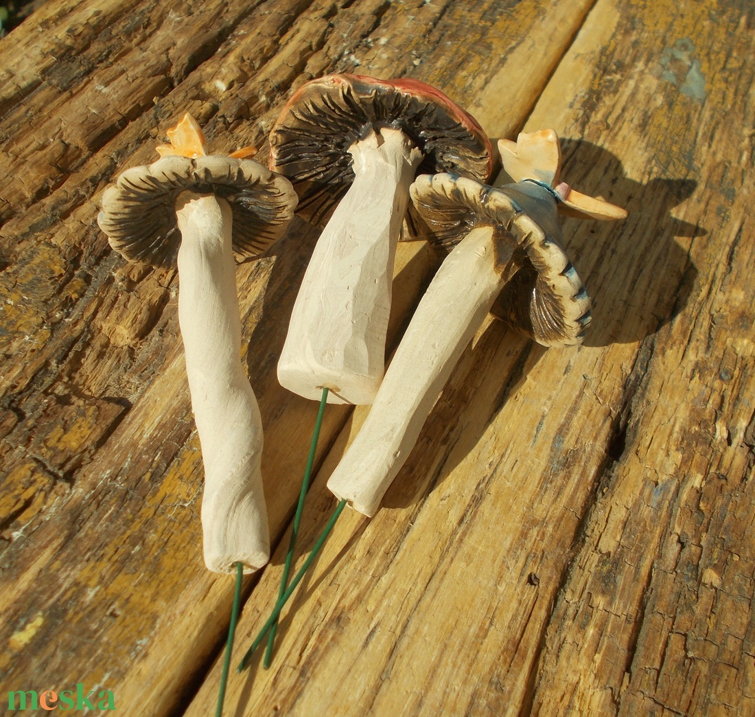 Gombák a mezőn - otthon & életmód - ház & kert - kerti dísz - Meska.hu