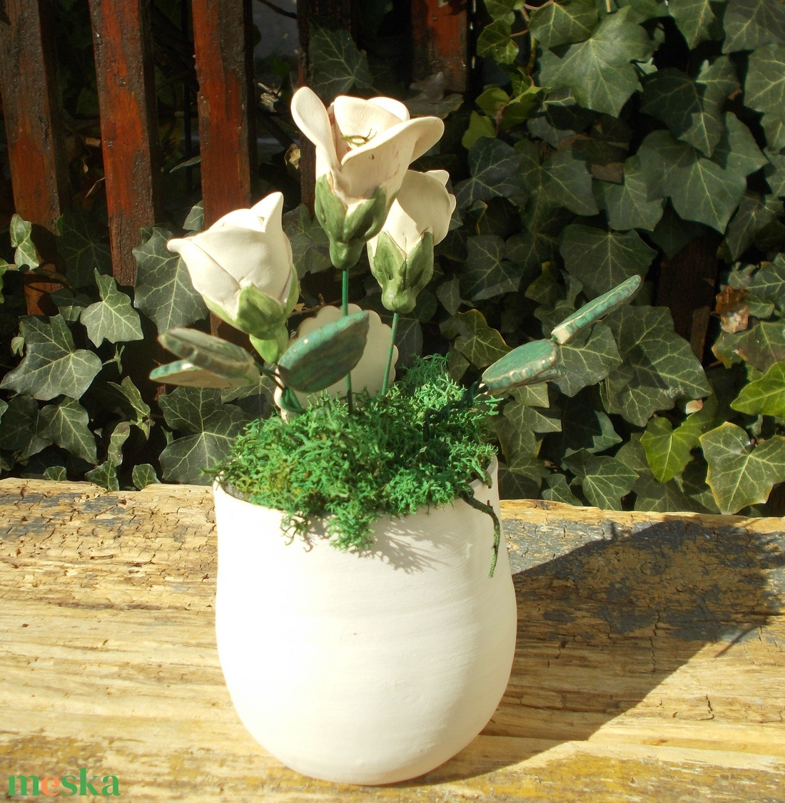 Rózsák kaspóban. - otthon & életmód - dekoráció - asztal és polc dekoráció - asztaldísz - Meska.hu Rózsák kaspóban. - otthon & életmód - dekoráció - asztal és polc dekoráció - asztaldísz - Meska.hu