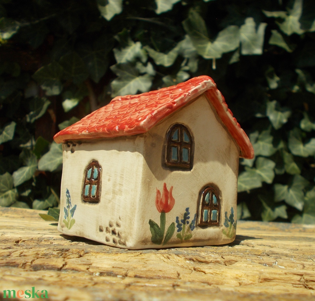 Tulipános   házikó - otthon & életmód - dekoráció - asztal és polc dekoráció - asztaldísz - Meska.hu Tulipános   házikó - otthon & életmód - dekoráció - asztal és polc dekoráció - asztaldísz - Meska.hu