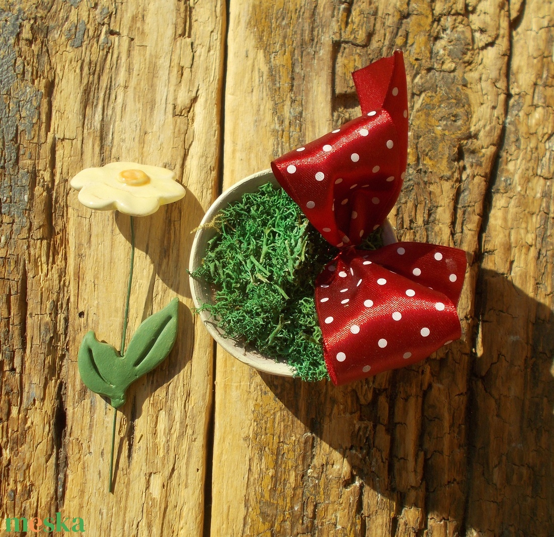 Virág kaspóban. - otthon & életmód - dekoráció - asztal és polc dekoráció - asztaldísz - Meska.hu Virág kaspóban. - otthon & életmód - dekoráció - asztal és polc dekoráció - asztaldísz - Meska.hu