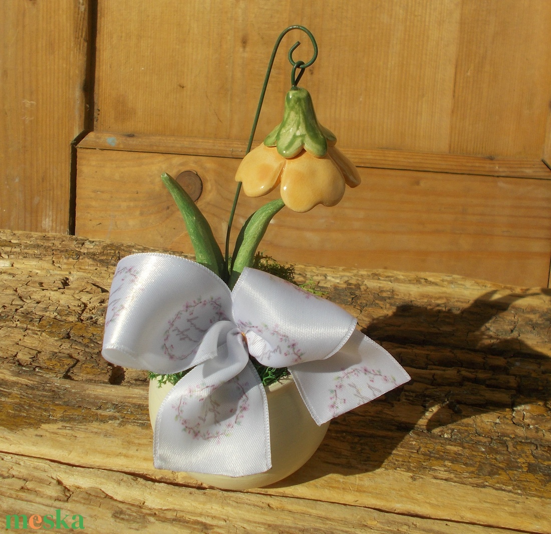 Virág kaspóban. - otthon & életmód - dekoráció - asztal és polc dekoráció - asztaldísz - Meska.hu Virág kaspóban. - otthon & életmód - dekoráció - asztal és polc dekoráció - asztaldísz - Meska.hu