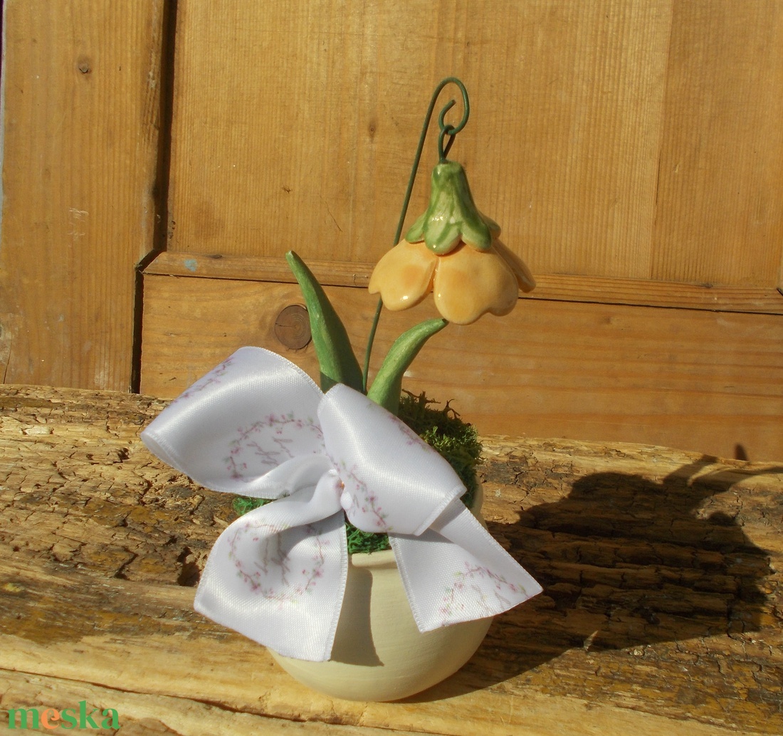 Virág kaspóban. - otthon & életmód - dekoráció - asztal és polc dekoráció - asztaldísz - Meska.hu Virág kaspóban. - otthon & életmód - dekoráció - asztal és polc dekoráció - asztaldísz - Meska.hu