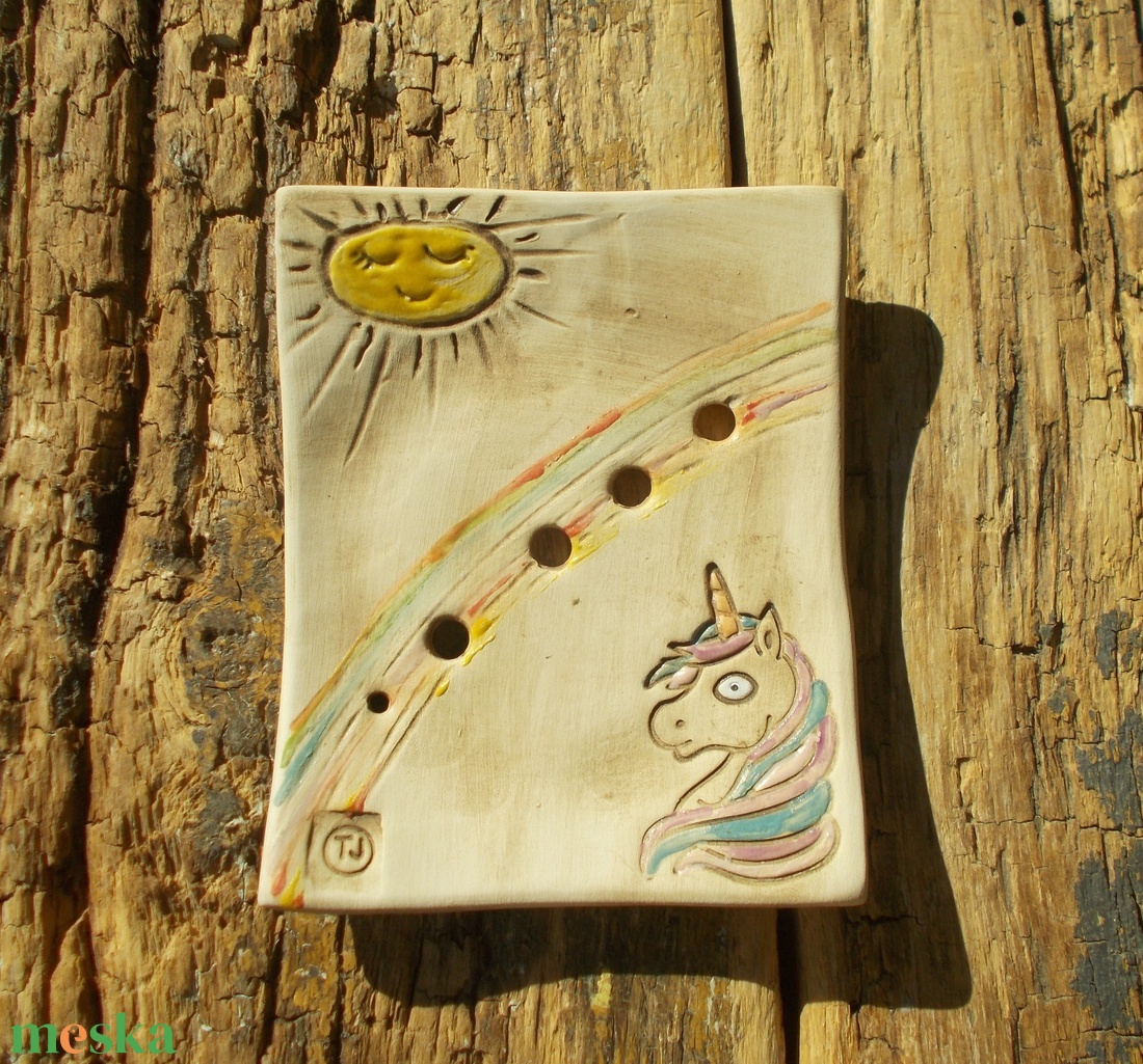 Unikornis napsütésben :) - otthon & életmód - fürdőszoba - szappantartó - Meska.hu Unikornis napsütésben :) - otthon & életmód - fürdőszoba - szappantartó - Meska.hu