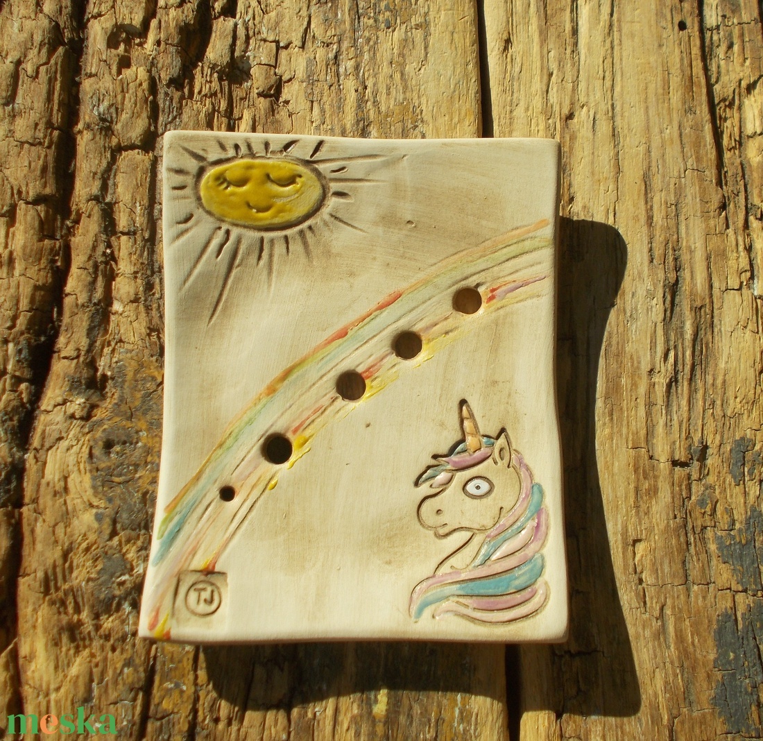 Unikornis napsütésben :) - otthon & életmód - fürdőszoba - szappantartó - Meska.hu Unikornis napsütésben :) - otthon & életmód - fürdőszoba - szappantartó - Meska.hu