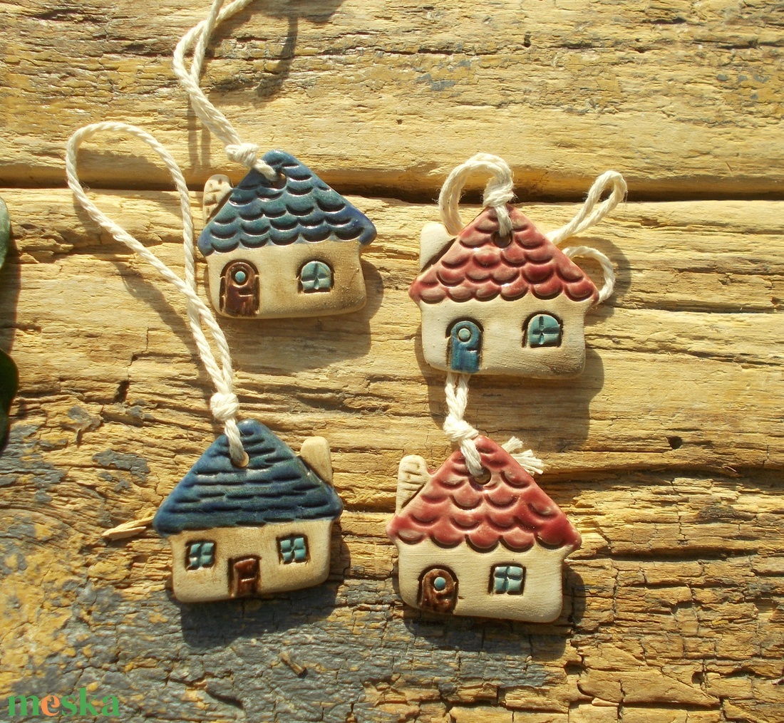 Házikók - karácsony - karácsonyi lakásdekoráció - karácsonyfadíszek - Meska.hu