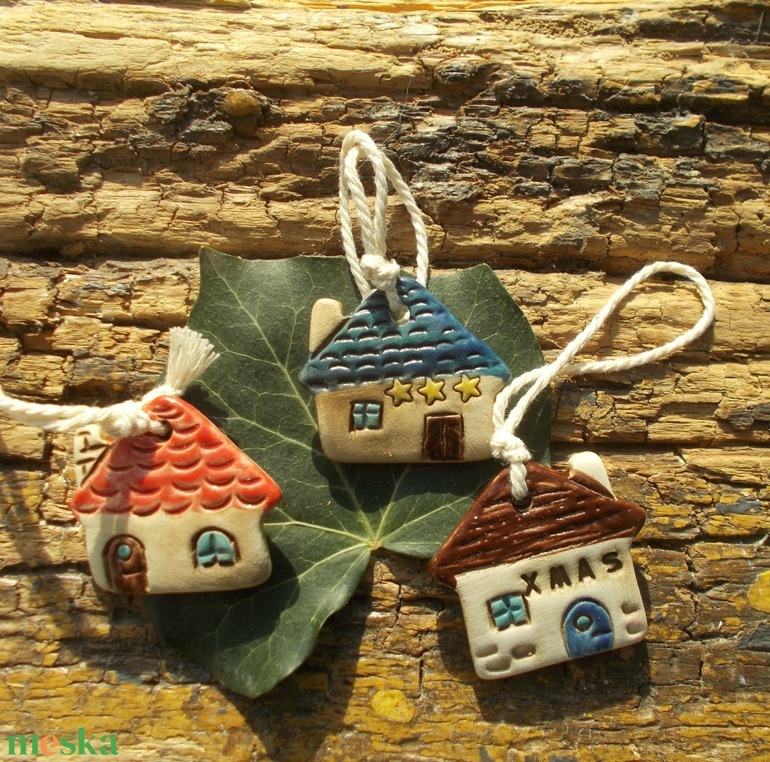 Házikók - karácsony - karácsonyi lakásdekoráció - karácsonyfadíszek - Meska.hu