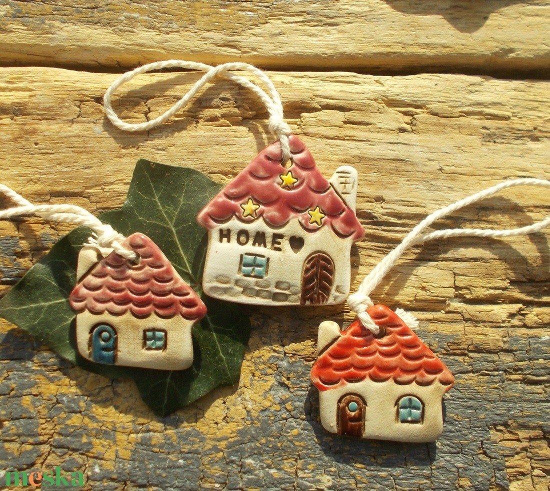 Házikók - karácsony - karácsonyi lakásdekoráció - karácsonyfadíszek - Meska.hu