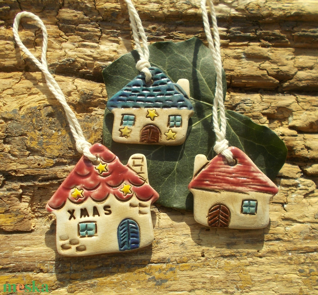 Házikók - karácsony - karácsonyi lakásdekoráció - karácsonyfadíszek - Meska.hu