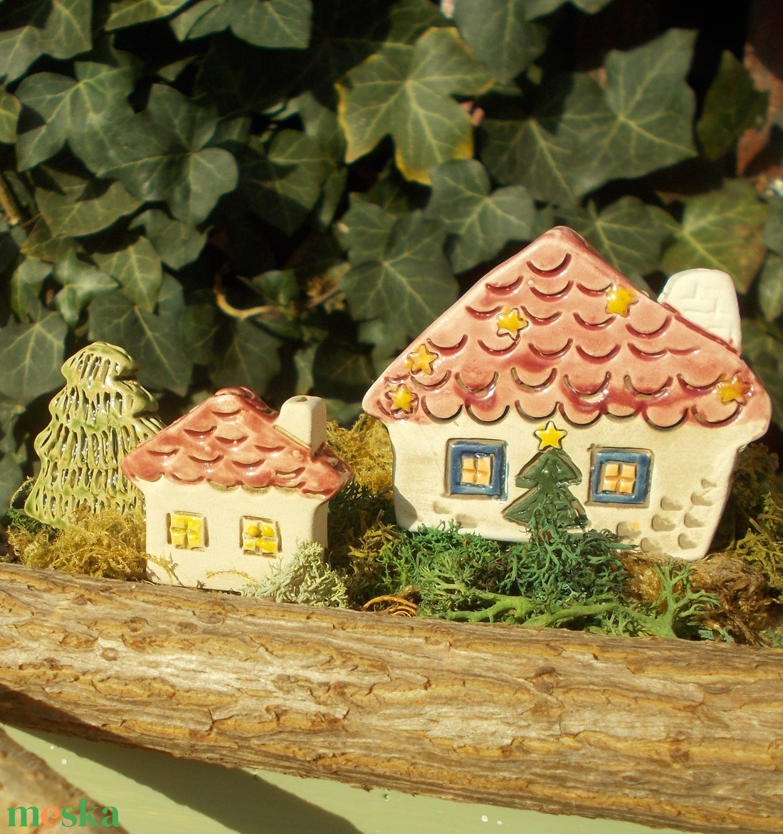 Apró házak fenyőfával - otthon & életmód - ház & kert - kerti dísz - Meska.hu