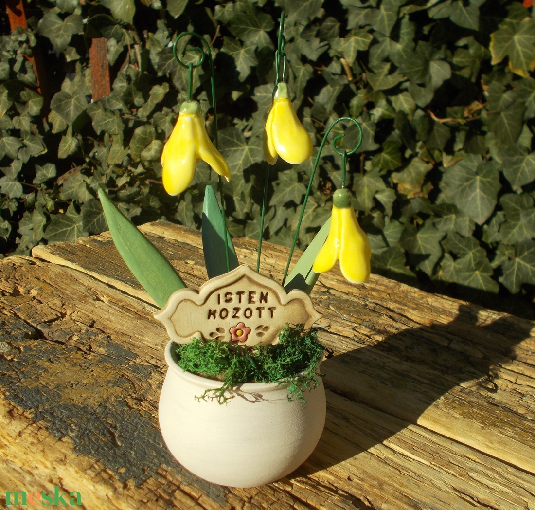 Tavaszi virágok, asztaldísz  - otthon & életmód - dekoráció - asztal és polc dekoráció - asztaldísz - Meska.hu