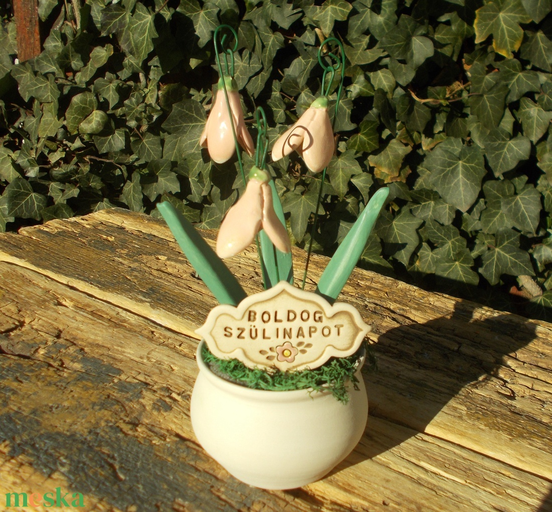 Tavaszi virágok, asztaldísz  - otthon & életmód - dekoráció - asztal és polc dekoráció - asztaldísz - Meska.hu