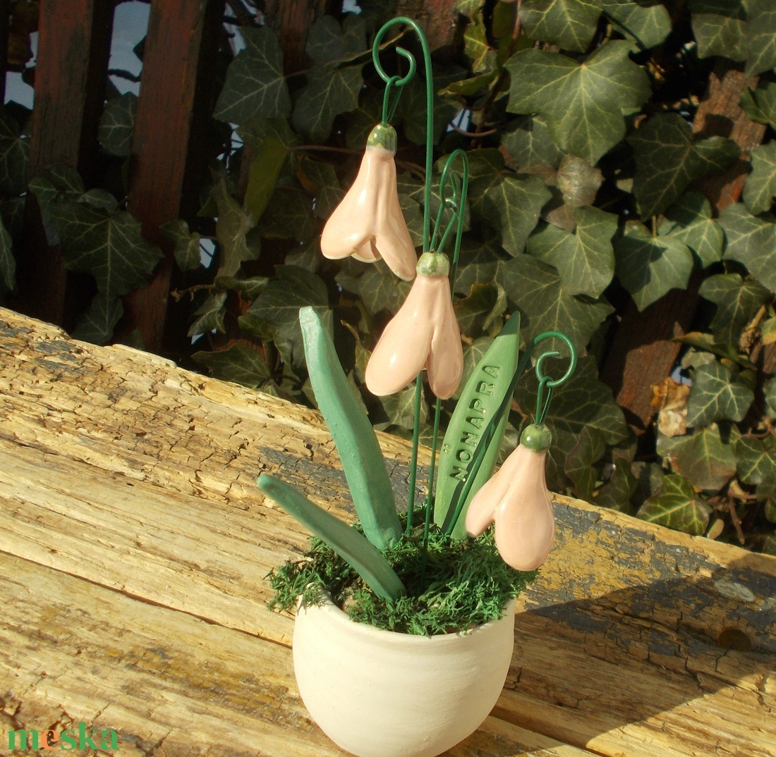 Asztaldísz nőnapra - otthon & életmód - dekoráció - asztal és polc dekoráció - asztaldísz - Meska.hu