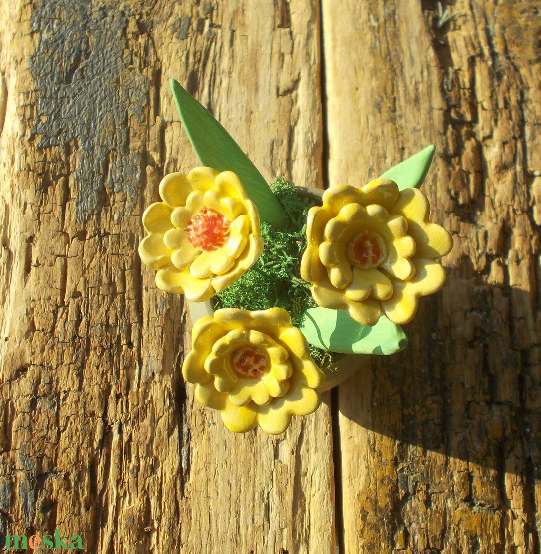 Tavaszi virágok kaspóban - otthon & életmód - dekoráció - virágdekoráció - virágdíszek - virágdísz kaspóban - Meska.hu