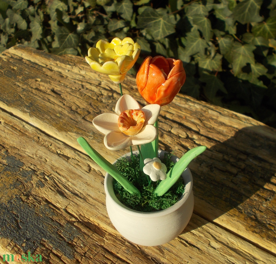 Asztaldísz nőnapra. - otthon & életmód - dekoráció - asztal és polc dekoráció - asztaldísz - Meska.hu