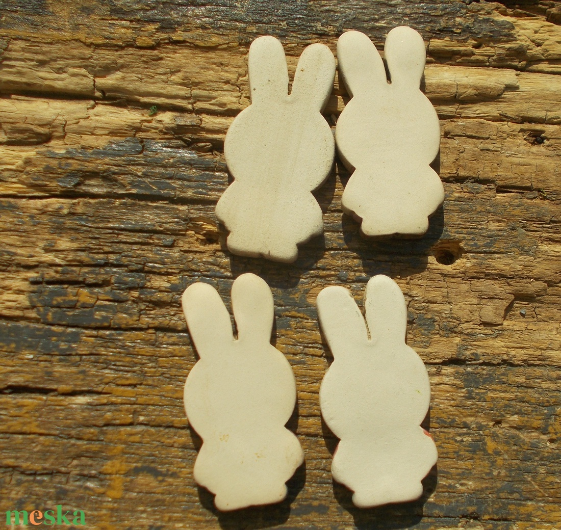 Húsvéti nyuszik - otthon & életmód - dekoráció - dekoratív figurák és szobrok - Meska.hu