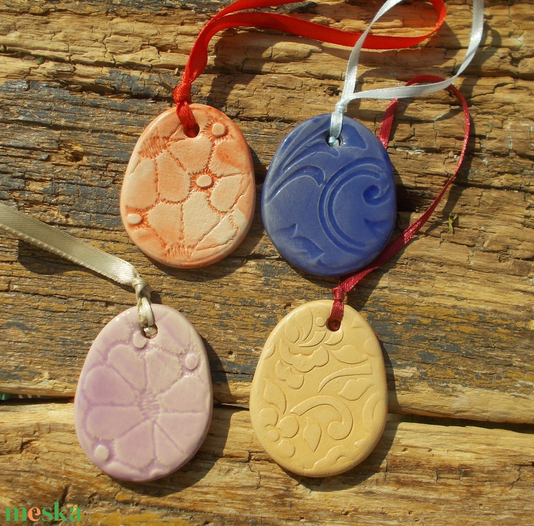 Húsvéti tojások - otthon & életmód - dekoráció - dekoratív figurák és szobrok - Meska.hu