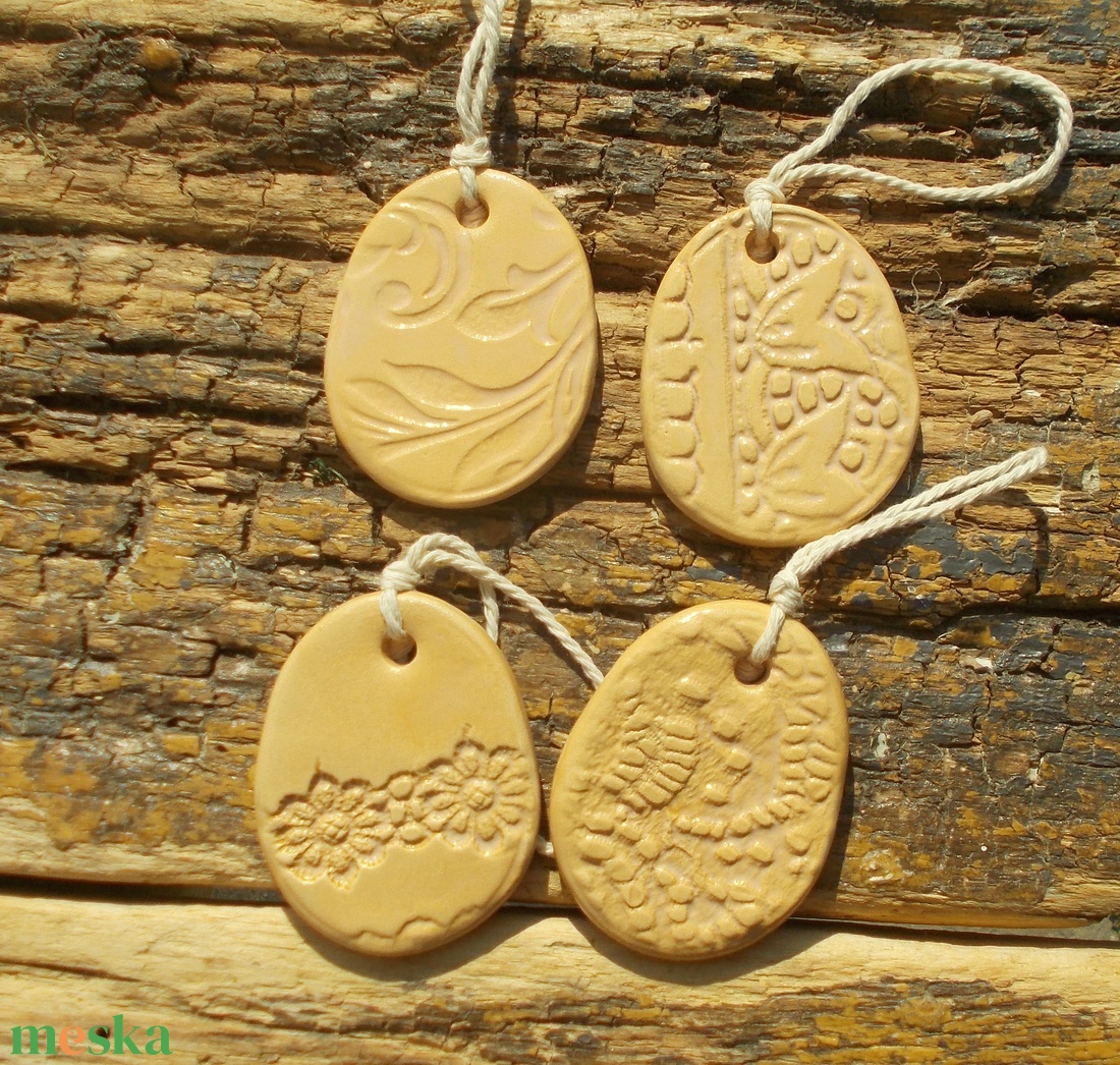 Húsvéti tojások - otthon & életmód - dekoráció - dekoratív figurák és szobrok - Meska.hu