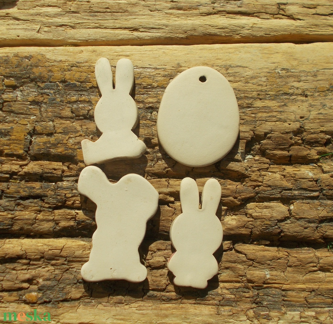 Húsvéti nyuszik és egy tojás :) - otthon & életmód - dekoráció - dekoratív figurák és szobrok - Meska.hu