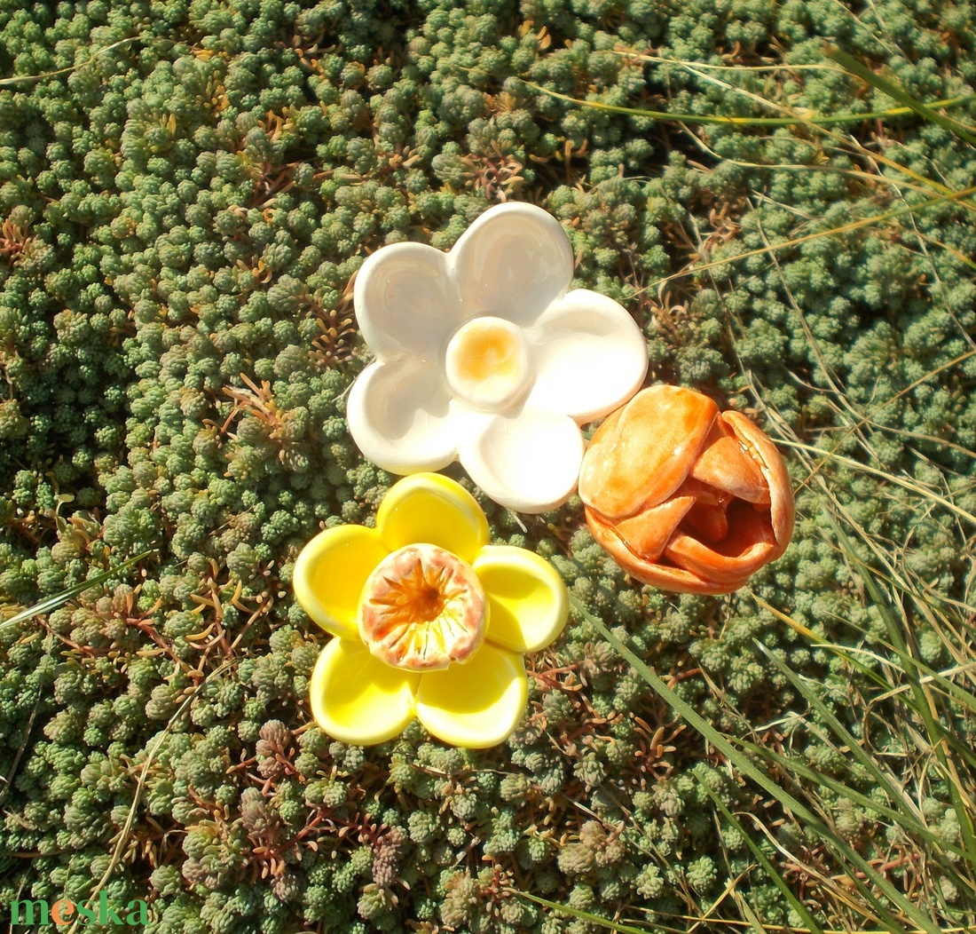 Tavaszi virágok - otthon & életmód - virágdekoráció - virágok - szálas virág - Meska.hu