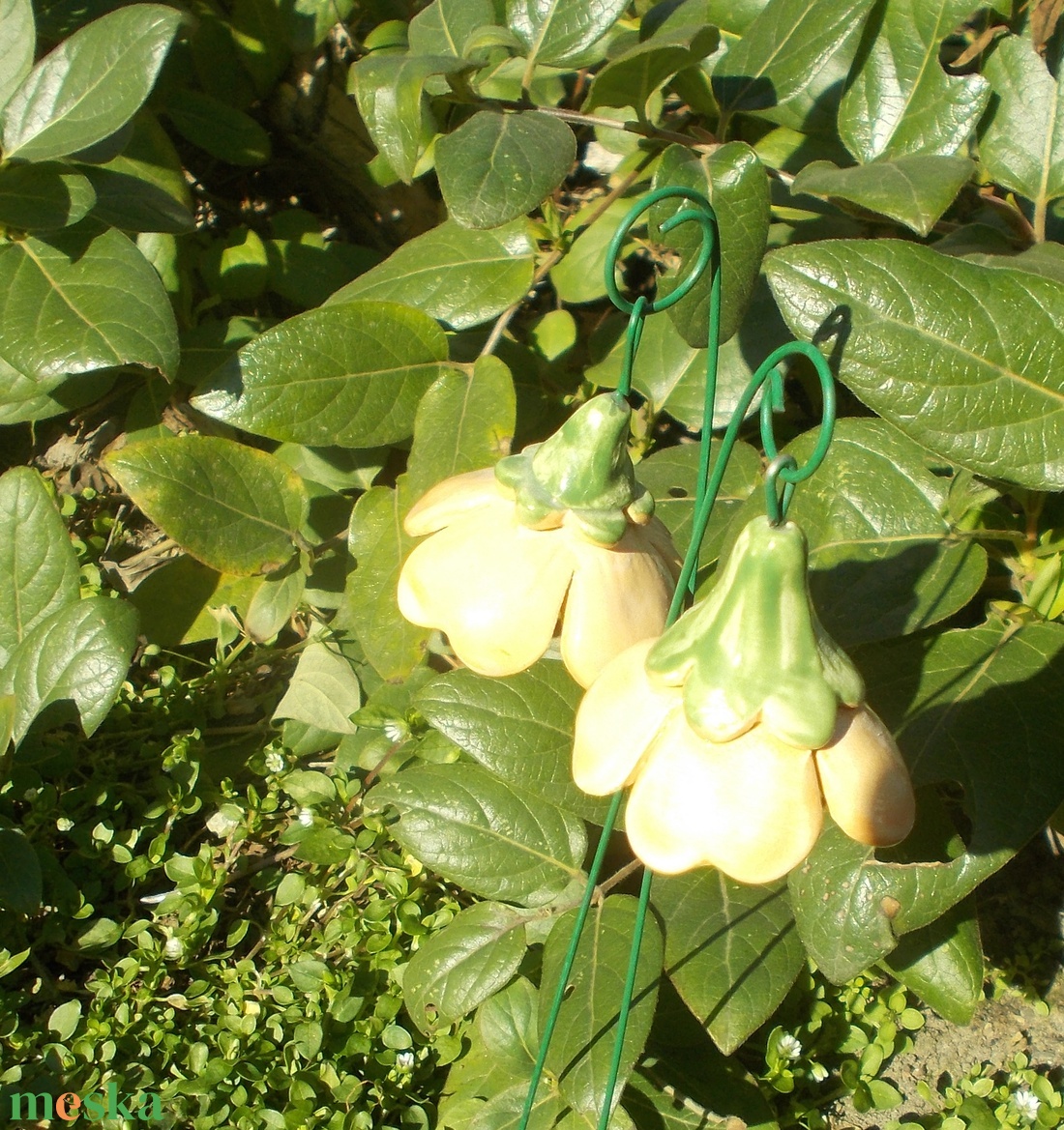 Csengő-bongó    virágok - otthon & életmód - ház & kert - kerti dísz - Meska.hu