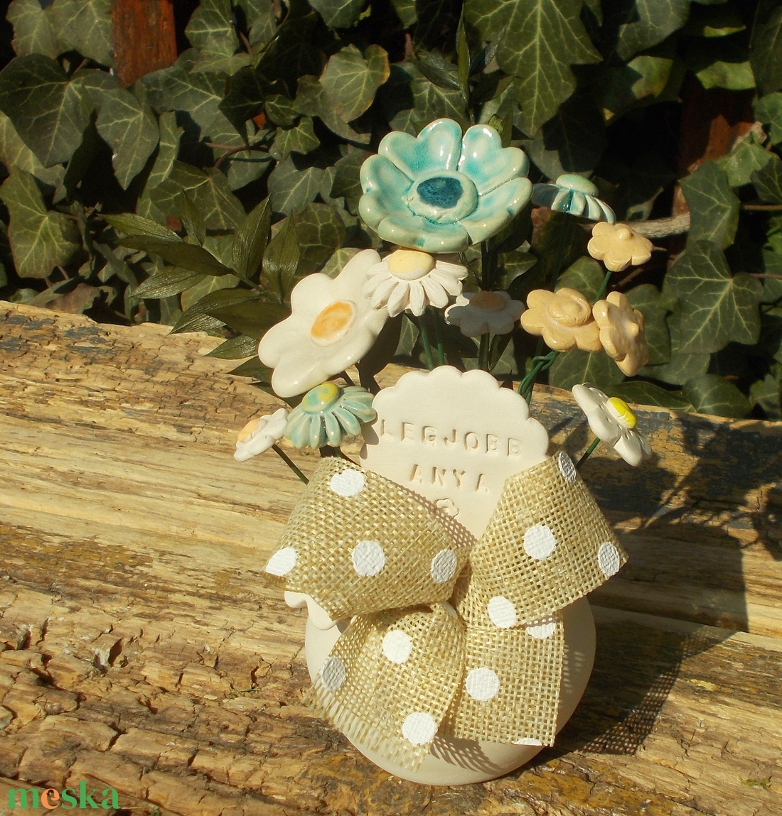 Asztaldísz anyák napjára. - otthon & életmód - virágdekoráció - virágdíszek - virágdísz kaspóban - Meska.hu