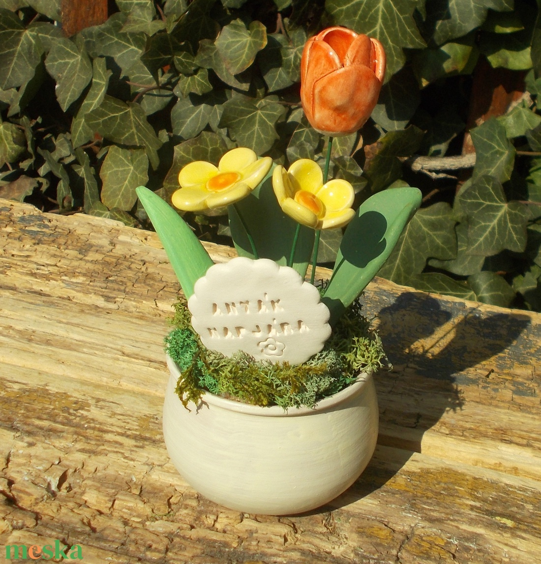 Asztaldísz anyák napjára. - otthon & életmód - virágdekoráció - virágdíszek - virágdísz kaspóban - Meska.hu