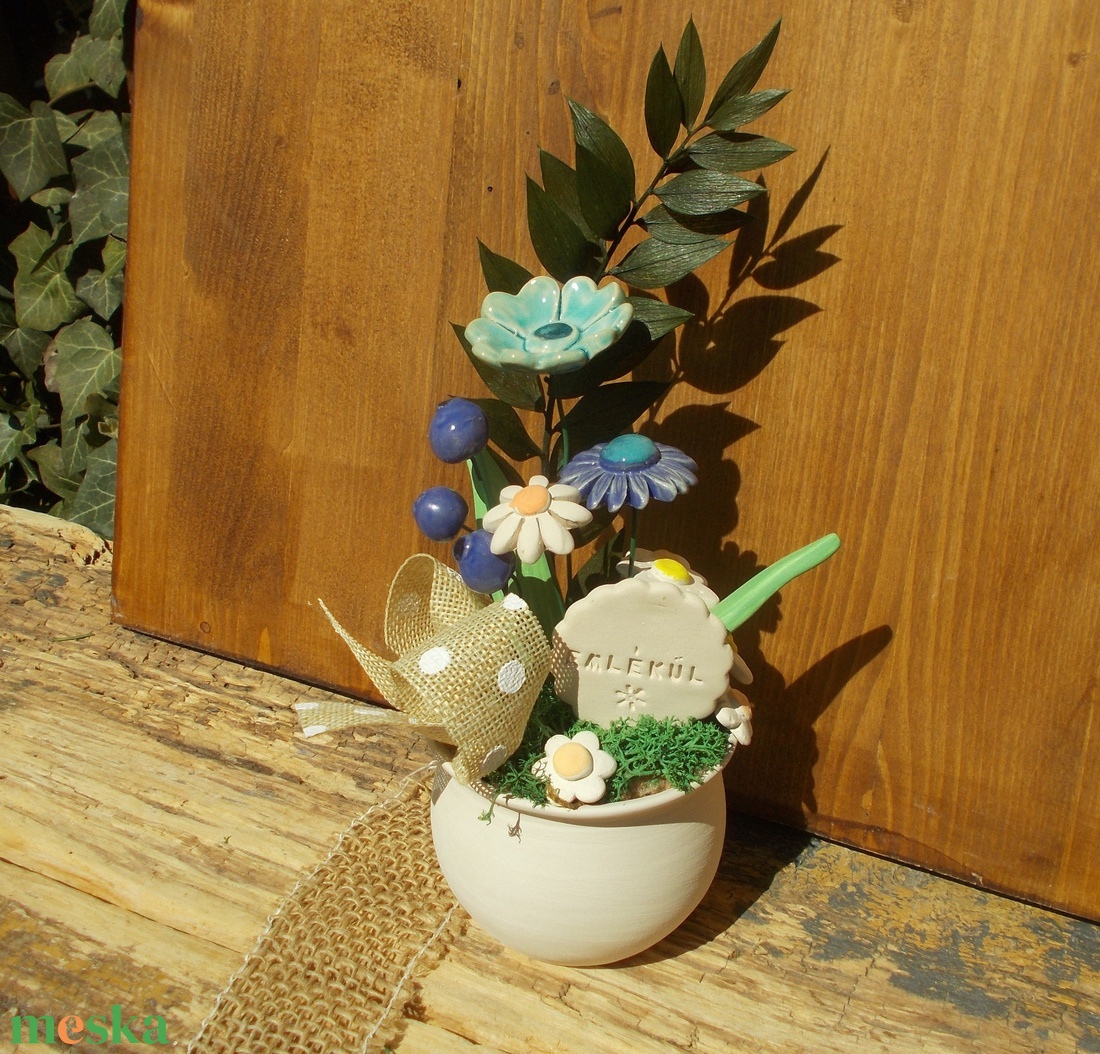 Asztaldísz  - otthon & életmód - virágdekoráció - virágdíszek - virágdísz kaspóban - Meska.hu