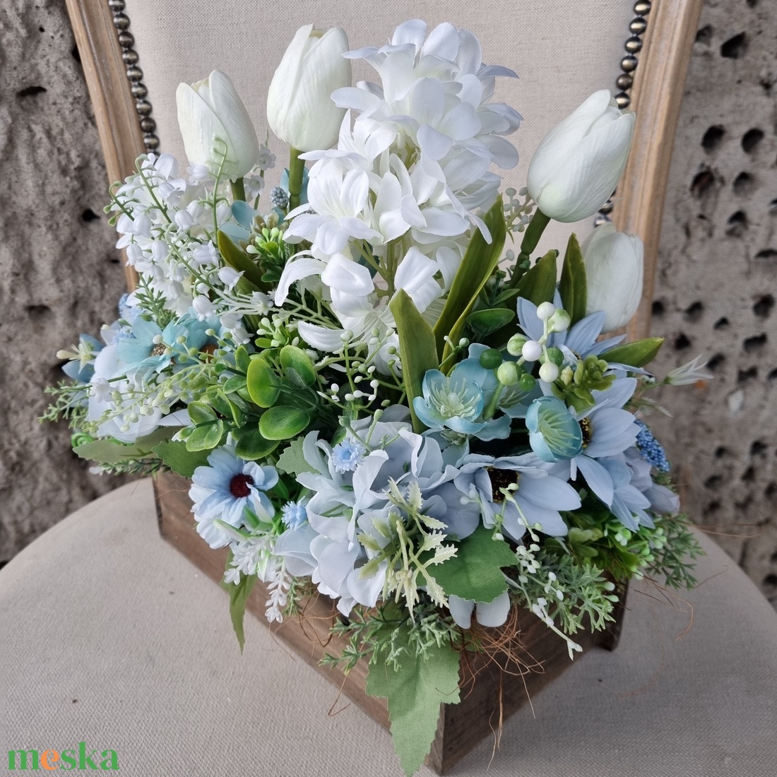 Tavaszi asztaldísz őzikével - otthon & életmód - dekoráció - asztal és polc dekoráció - asztaldísz - Meska.hu