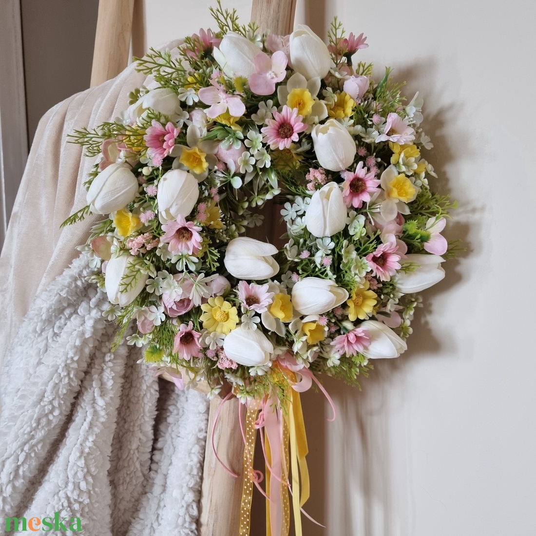 Tulipános tavaszi ajtódísz - otthon & életmód - dekoráció - ajtó- és ablak dekoráció - ajtódísz & kopogtató - Meska.hu