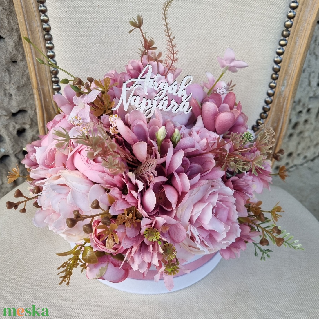 Anyák napi virágbox - otthon & életmód - dekoráció - asztal és polc dekoráció - asztaldísz - Meska.hu