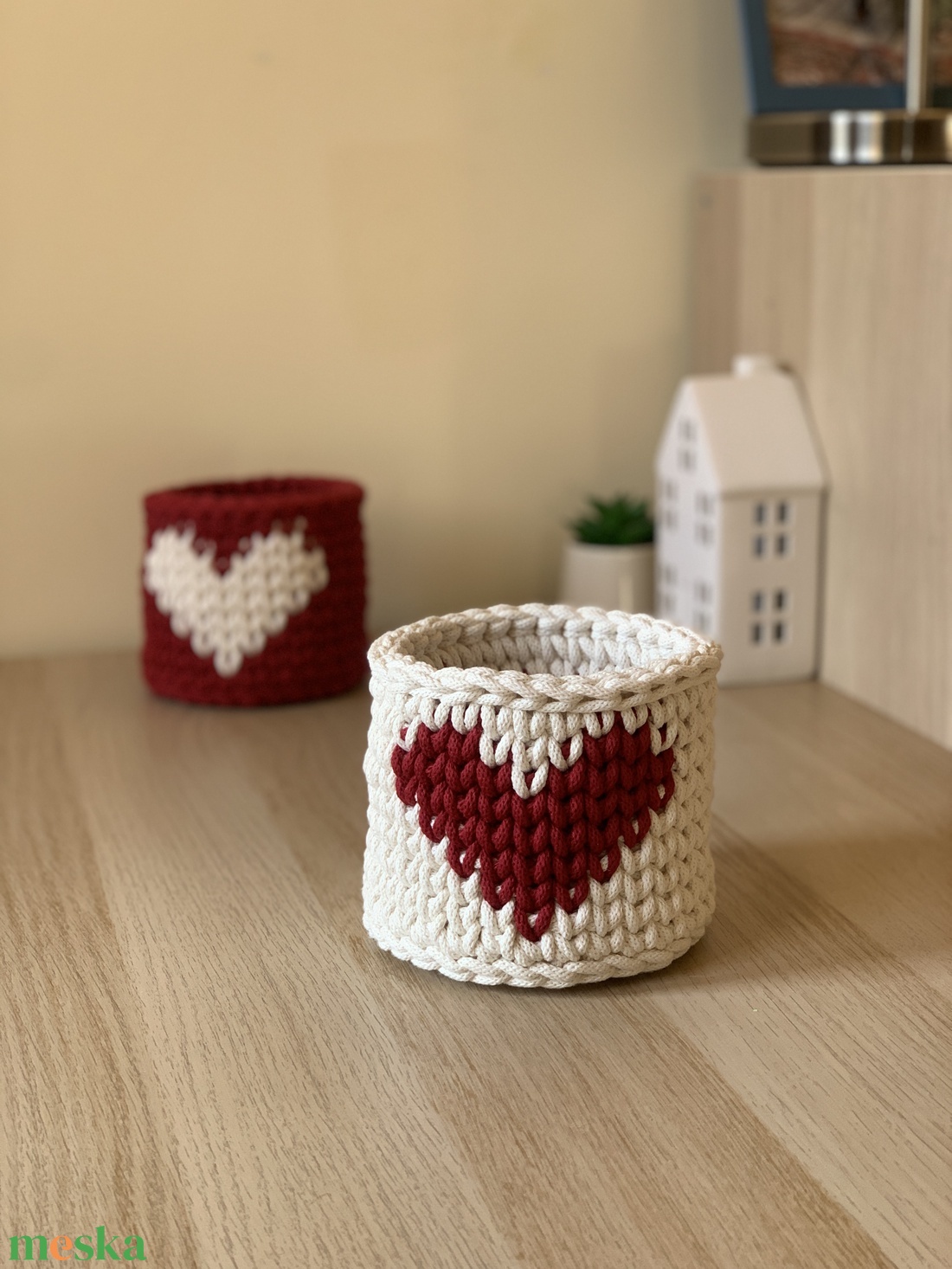 Szivecskés kosár - otthon & életmód - tárolás & rendszerezés - tárolókosár - Meska.hu