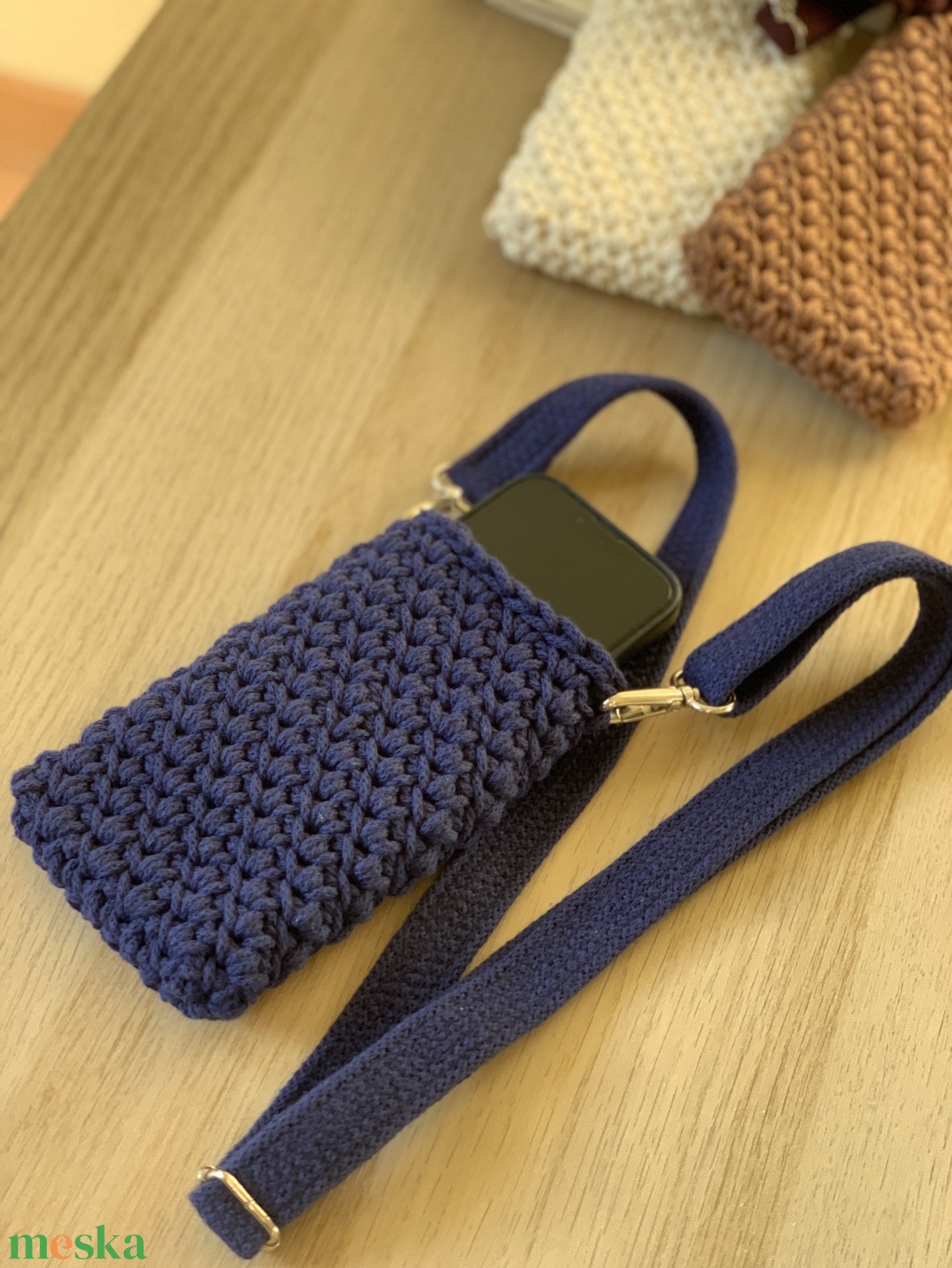 Vállpántos mobiltartó - táska & tok - pénztárca & más tok - telefontok - Meska.hu