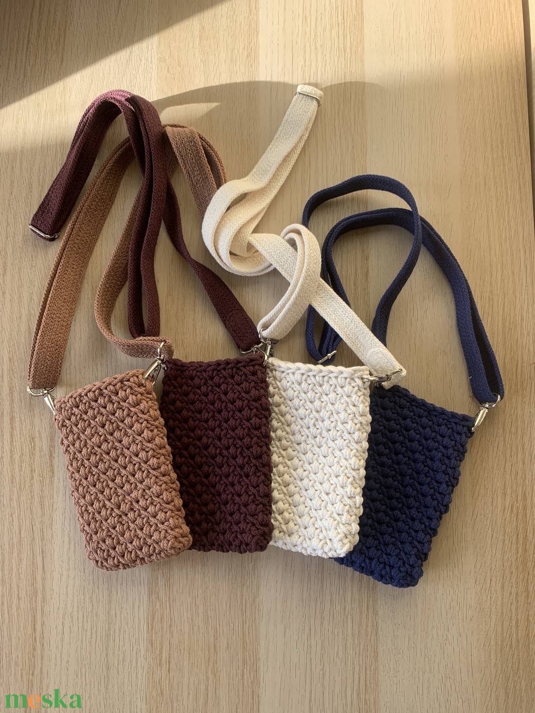 Vállpántos mobiltartó - táska & tok - pénztárca & más tok - telefontok - Meska.hu