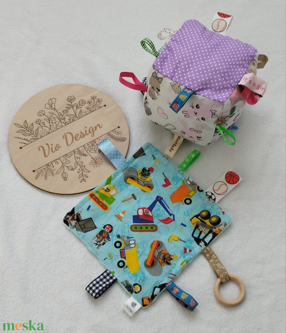 Babakocka és címkekendő  - játék & sport - 3 éves kor alattiaknak - babakocka - Meska.hu